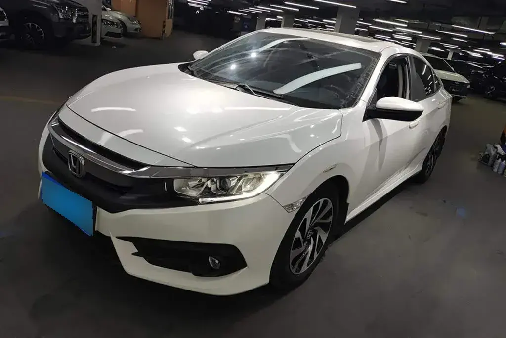 2016 Honda Civic 1.5T 177HP L4 CVT