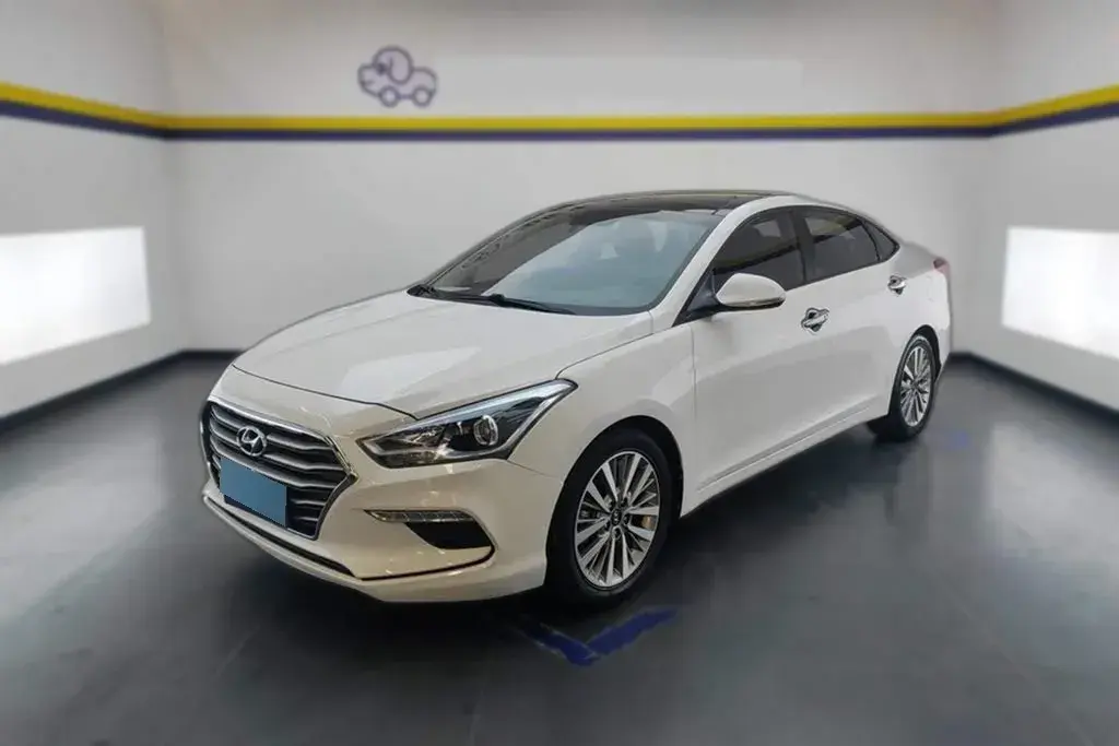 2017 Hyundai Mistra 1.8L 143HP L4 6AT