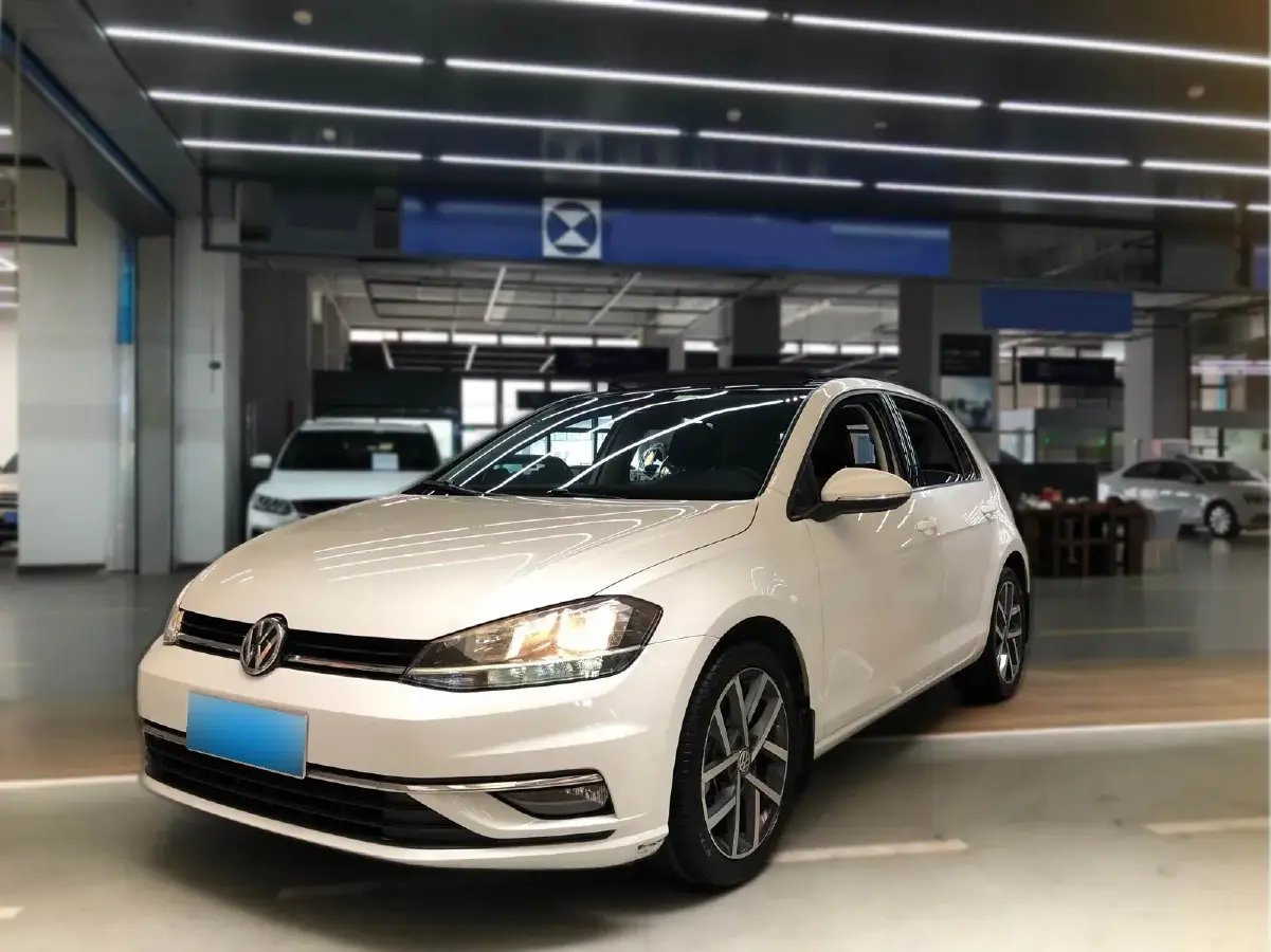2020 Volkswagen Golf 1.4T 150HP L4 7DCT