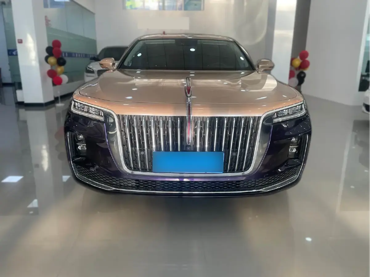 2022 HongQi H9 2.0T 252HP L4 7DCT