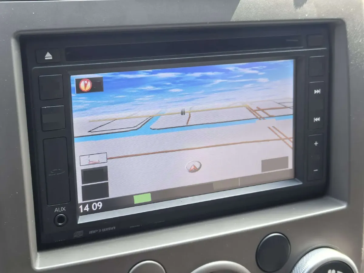 2012 Suzuki Grand Vitara 2.4L 166HP L4 5MT,autocango,china used car exporter,china ev exporter,chinese used car exporter,chinese used ev exporter