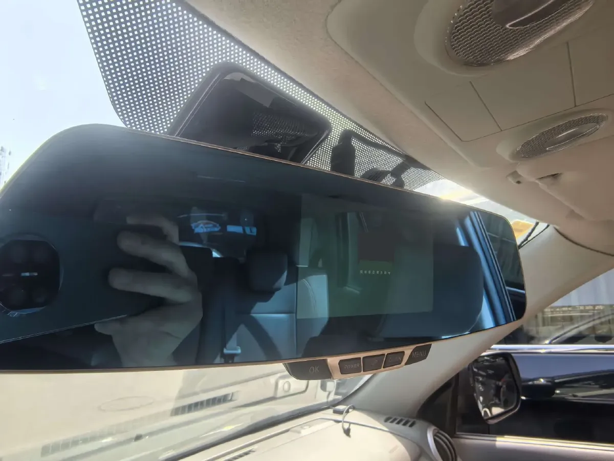 2012 Suzuki Grand Vitara 2.4L 166HP L4 5MT,autocango,china used car exporter,china ev exporter,chinese used car exporter,chinese used ev exporter