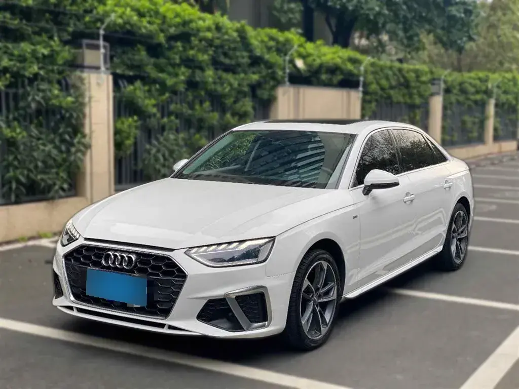 2020 Audi A4L 2.0T 190HP L4 7DCT