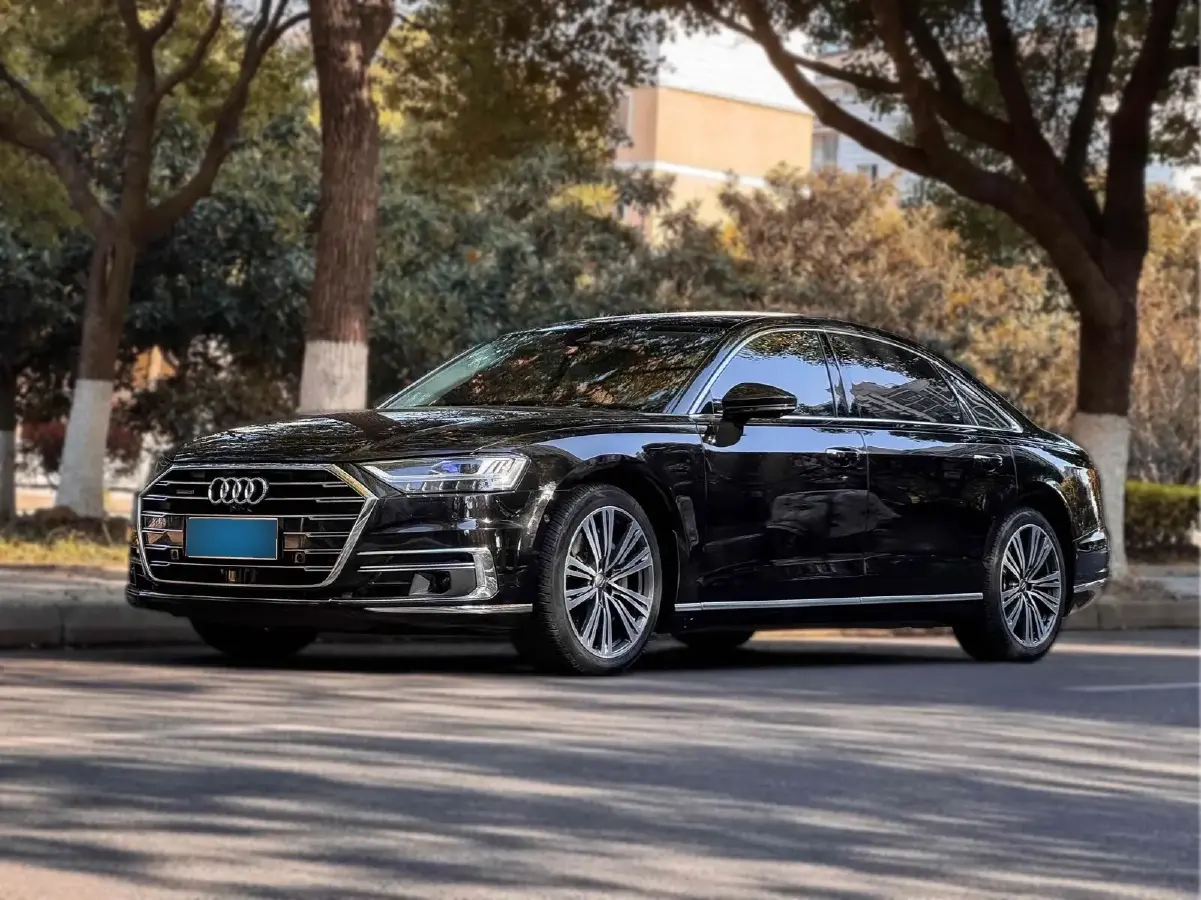 2019 Audi A8 3.0T 340HP V6 8AT