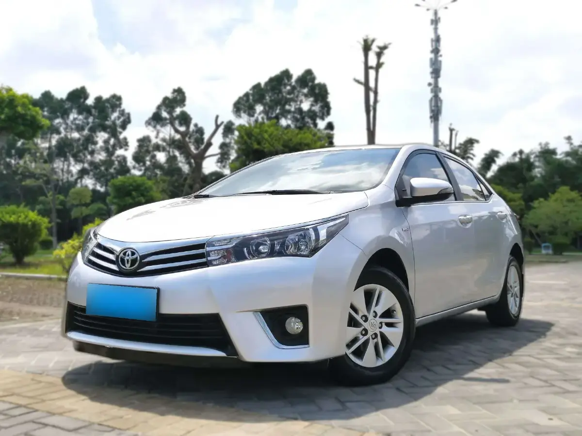 2014 Toyota Corolla 1.6L 122HP L4 CVT