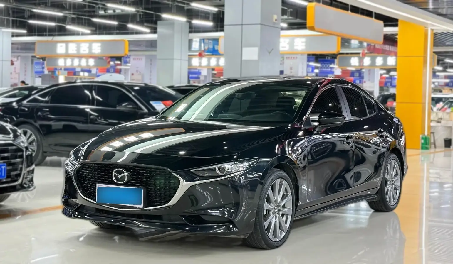 2021 Mazda 3 Axela 2.0L 158HP L4 6AT