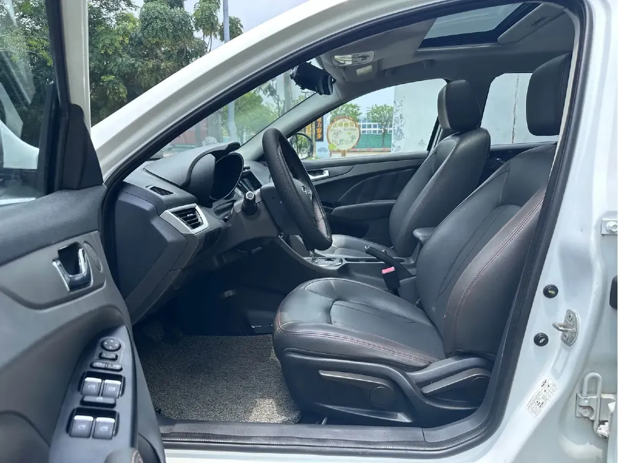 2016 Chery Arrizo 7 1.6L 126HP L4 CVT,autocango,china used car exporter,china ev exporter,chinese used car exporter,chinese used ev exporter