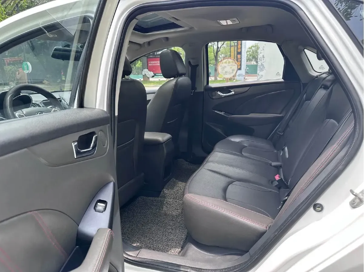 2016 Chery Arrizo 7 1.6L 126HP L4 CVT,autocango,china used car exporter,china ev exporter,chinese used car exporter,chinese used ev exporter