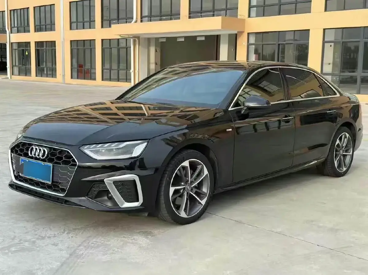 2020 Audi A4L 2.0T 190HP L4 7DCT