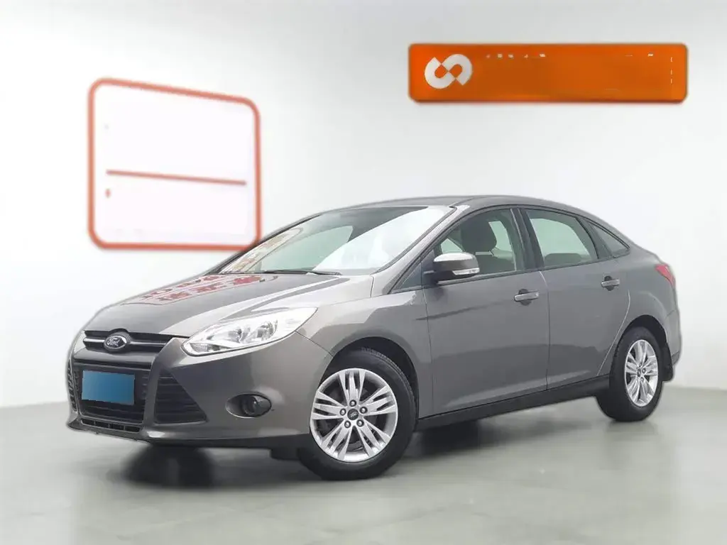 2012 Ford Focus 1.6L 125HP L4 5MT