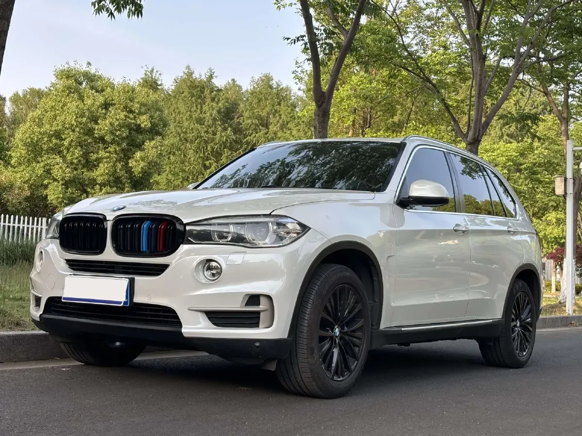2014 BMW X5 3.0T 306HP L6 8AT,autocango,china used car exporter,china ev exporter,chinese used car exporter,chinese used ev exporter
