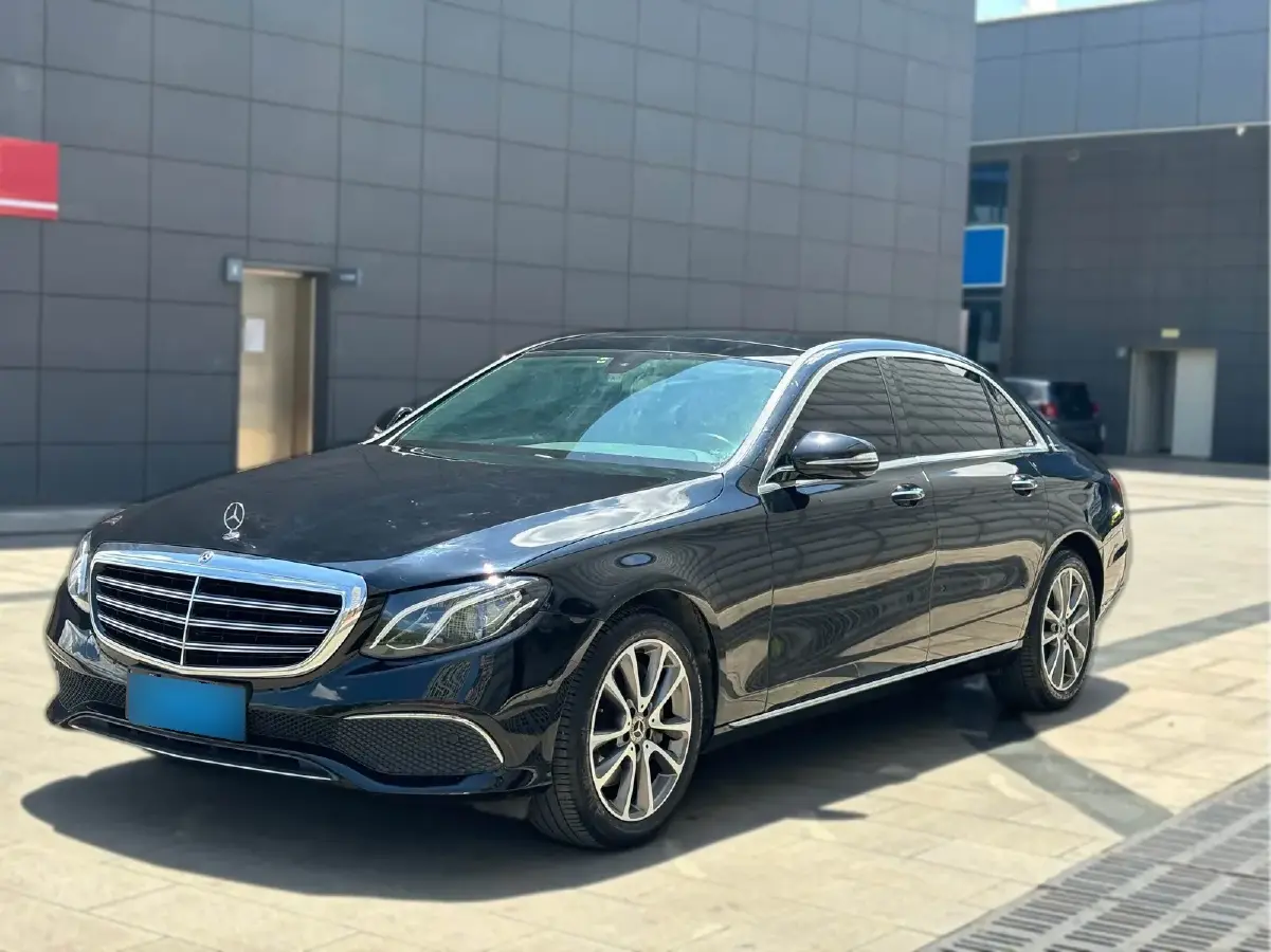 2018 Mercedes-Benz E Class 2.0T 245HP L4 9AT