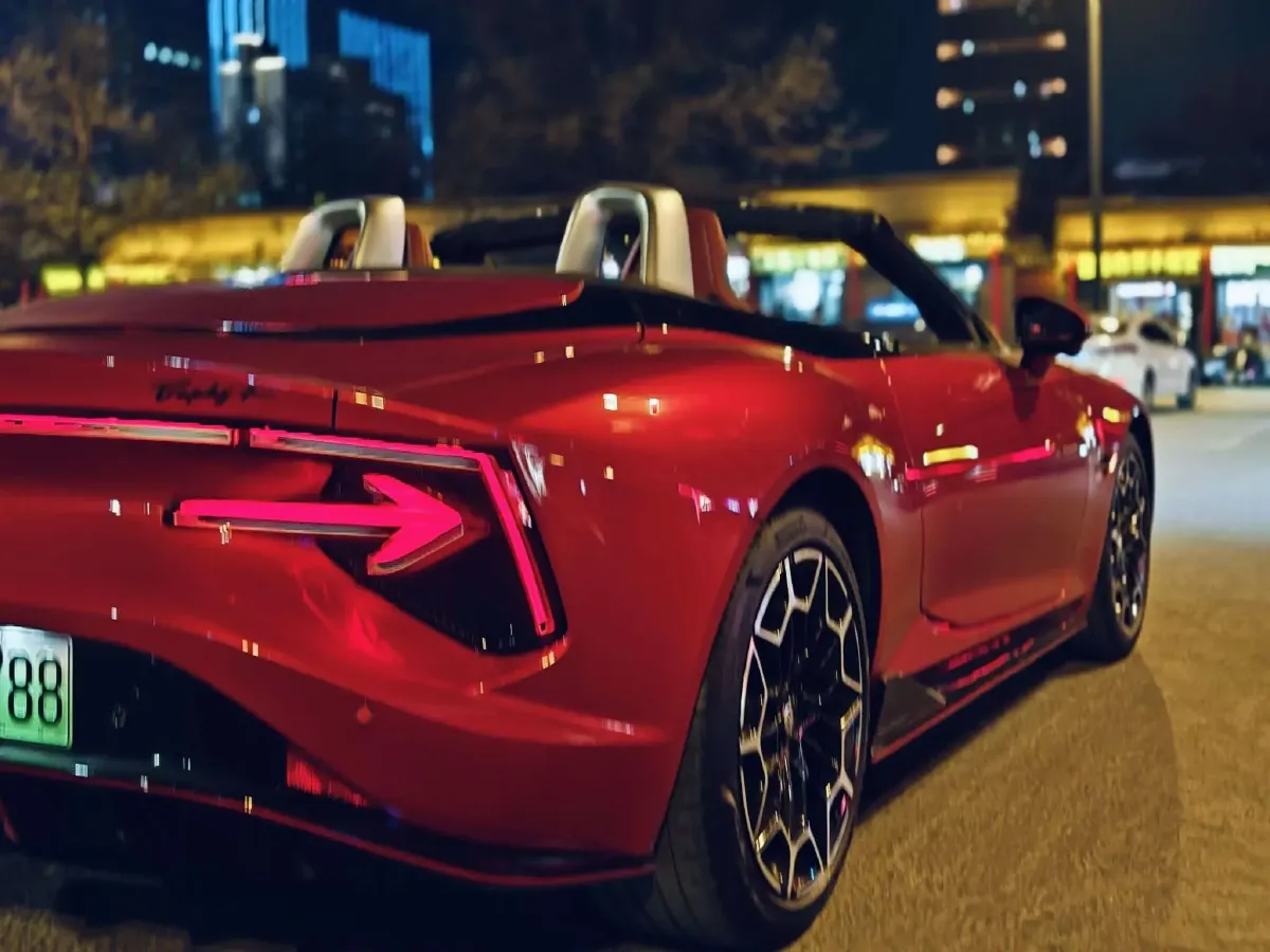 2024 MG Cyberster BEV 64KWH,autocango,china used car exporter,china ev exporter,chinese used car exporter,chinese used ev exporter