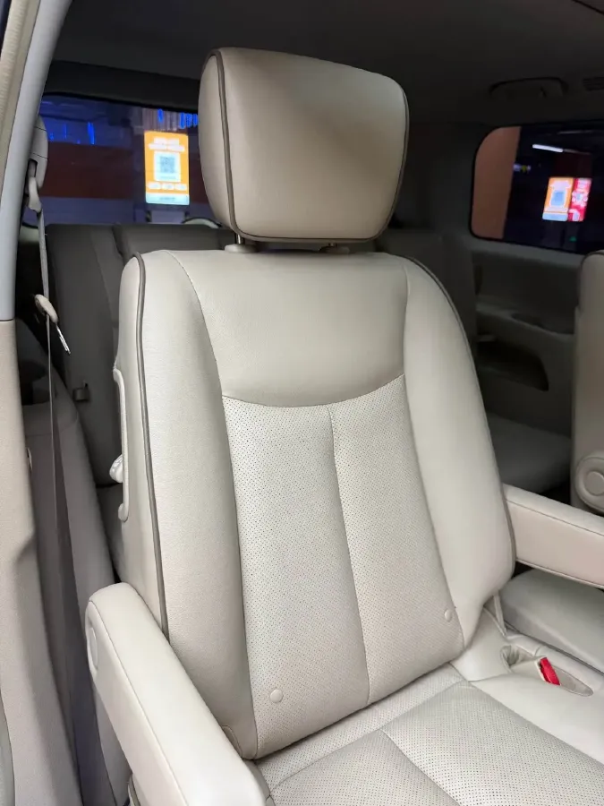 2015 Nissan Quest 3.5L 277HP V6 CVT,autocango,china used car exporter,china ev exporter,chinese used car exporter,chinese used ev exporter