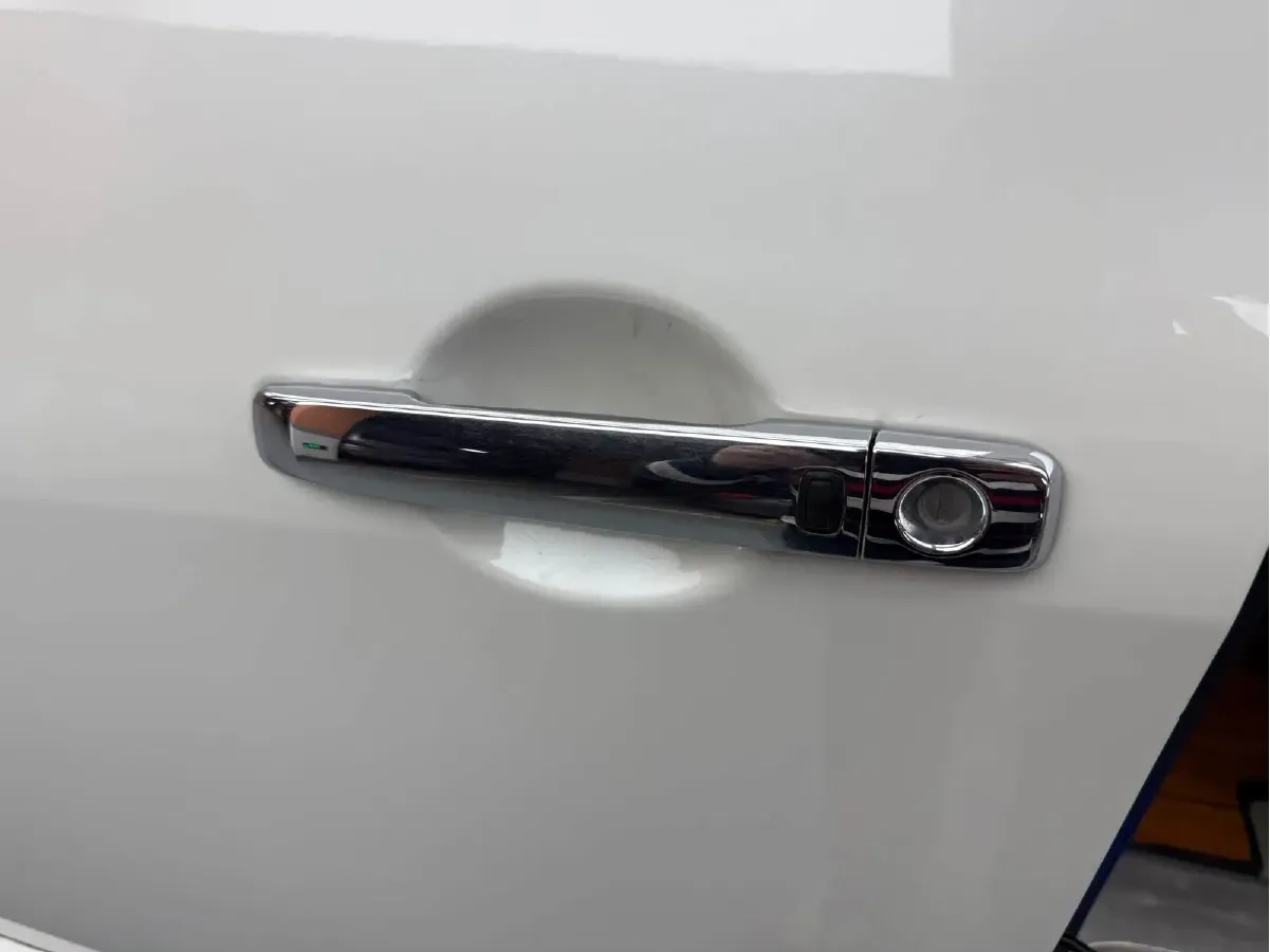 2015 Nissan Quest 3.5L 277HP V6 CVT,autocango,china used car exporter,china ev exporter,chinese used car exporter,chinese used ev exporter