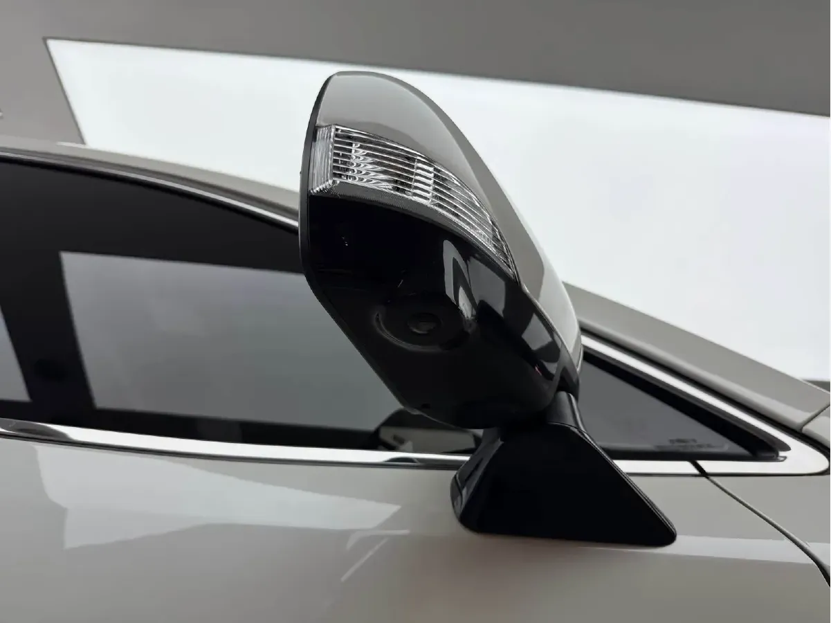 2015 Nissan Quest 3.5L 277HP V6 CVT,autocango,china used car exporter,china ev exporter,chinese used car exporter,chinese used ev exporter