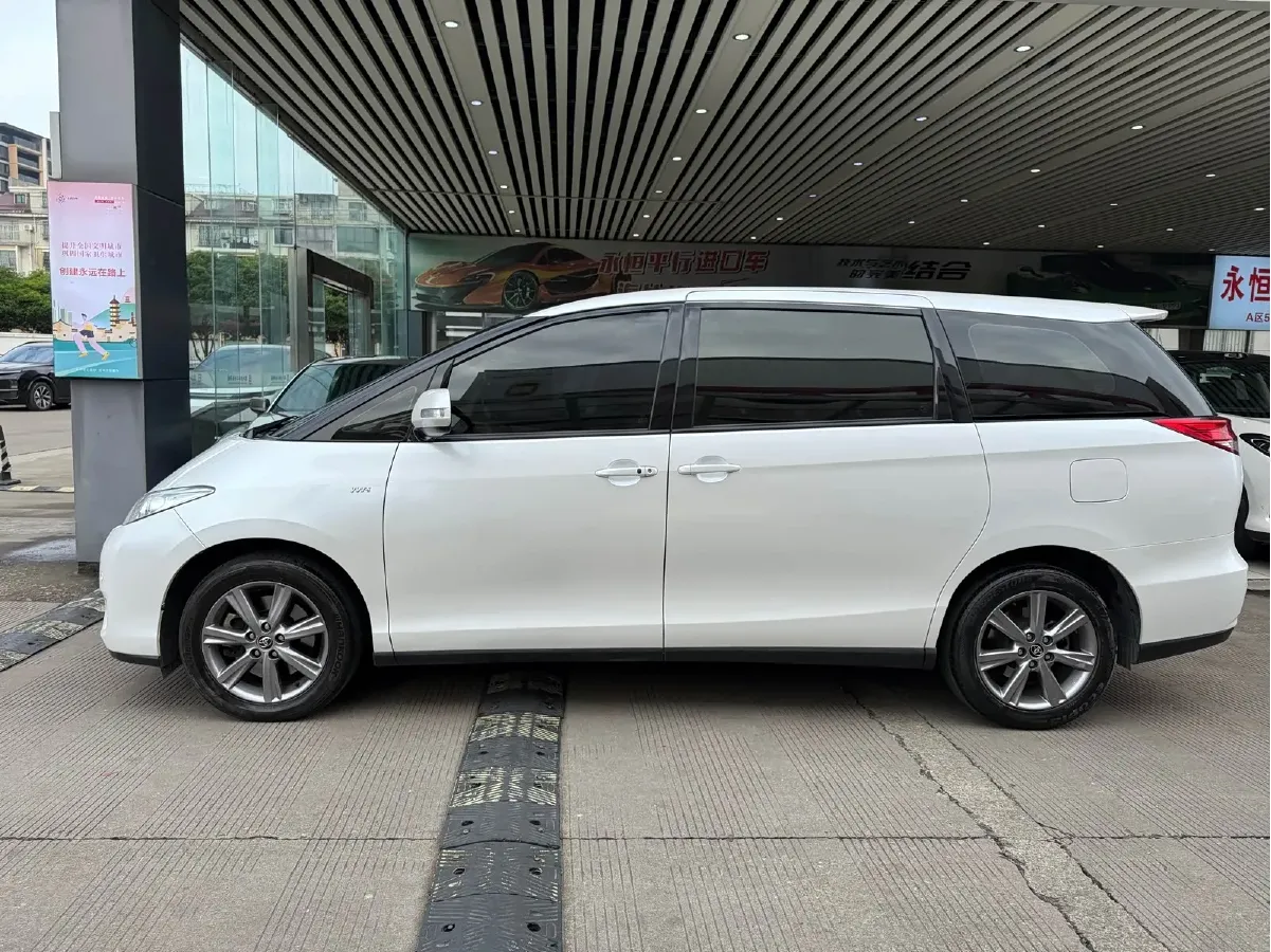 2012 Toyota Previa 2.4L 170HP L4 CVT,autocango,china used car exporter,china ev exporter,chinese used car exporter,chinese used ev exporter