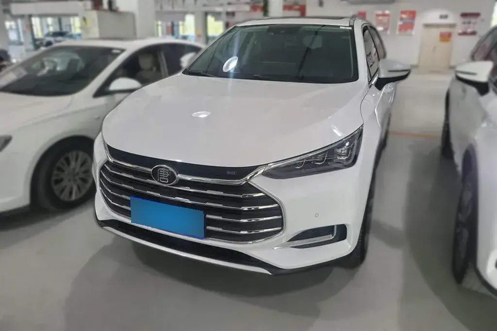 2018 BYD Tang 2.0T 205HP L4 6AT