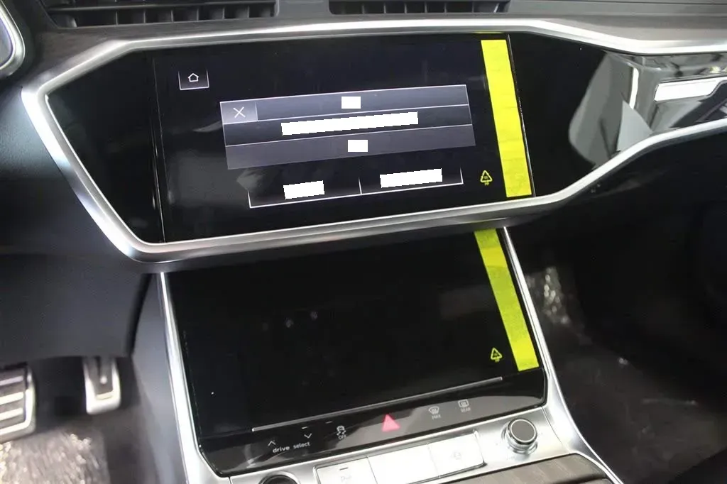 2025 Audi A6L 2.0T 245HP L4 7DCT,autocango,china used car exporter,china ev exporter,chinese used car exporter,chinese used ev exporter