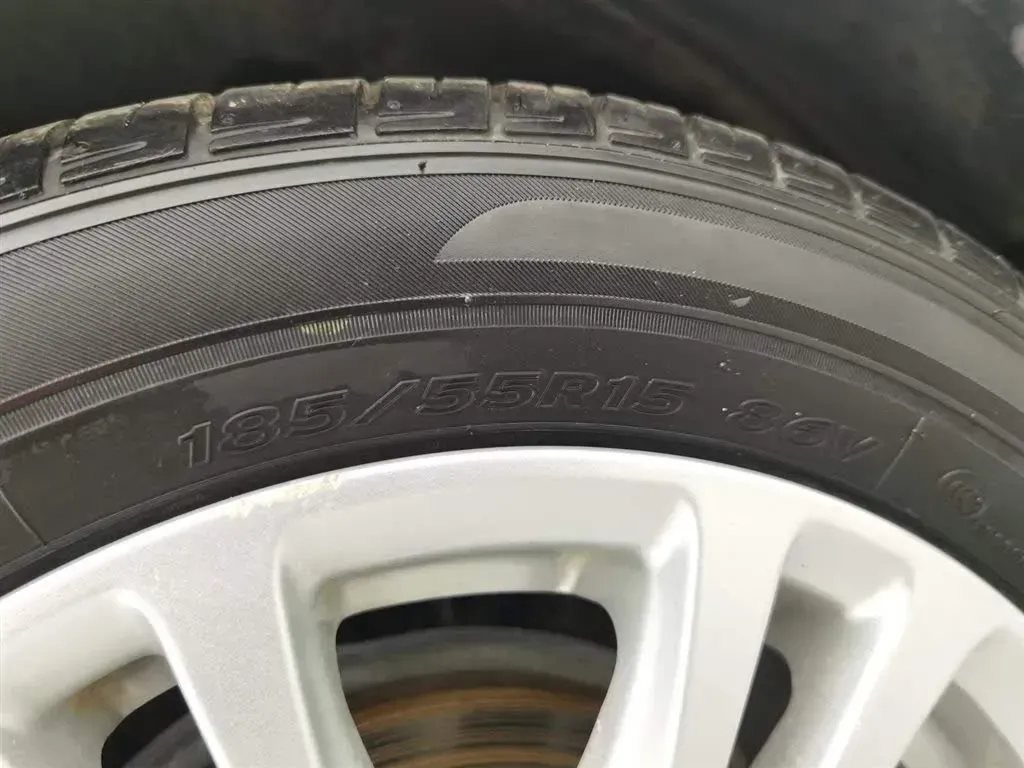 2013 Ford Fiesta 1.5L 110HP L4 5MT,autocango,china used car exporter,china ev exporter,chinese used car exporter,chinese used ev exporter