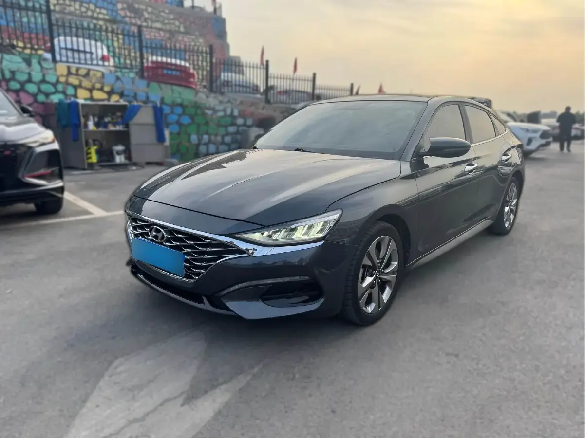 2019 Hyundai La Festa 1.6T 190HP L4 7DCT