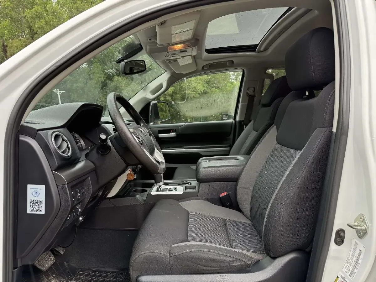 2014 Toyota Tundra 5.7L 386HP V8 6AT,autocango,china used car exporter,china ev exporter,chinese used car exporter,chinese used ev exporter