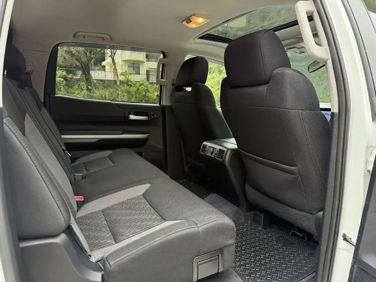 2014 Toyota Tundra 5.7L 386HP V8 6AT,autocango,china used car exporter,china ev exporter,chinese used car exporter,chinese used ev exporter