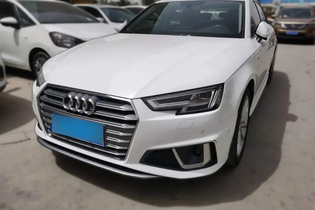 2019 Audi A4L 2.0T 190HP L4 7DCT