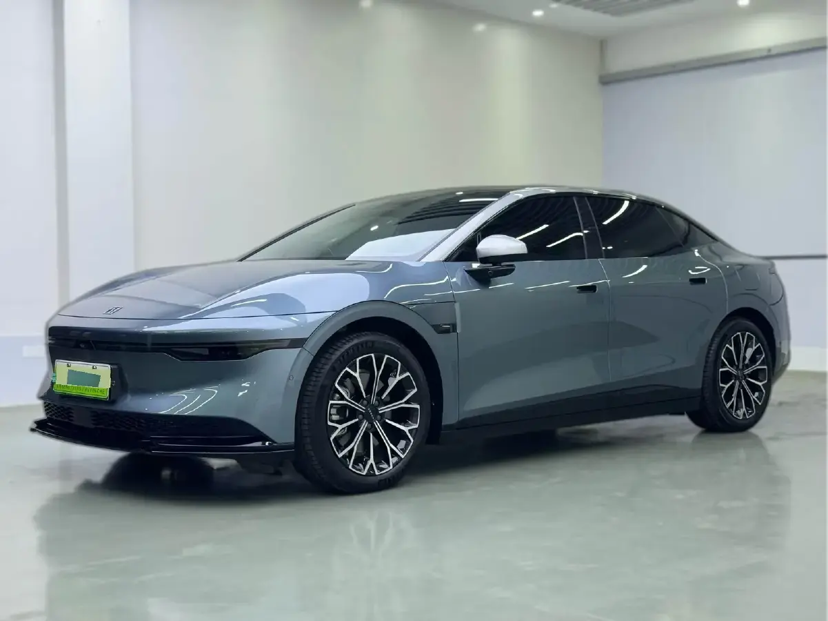 2024 Zeekr 007 BEV 75KWH