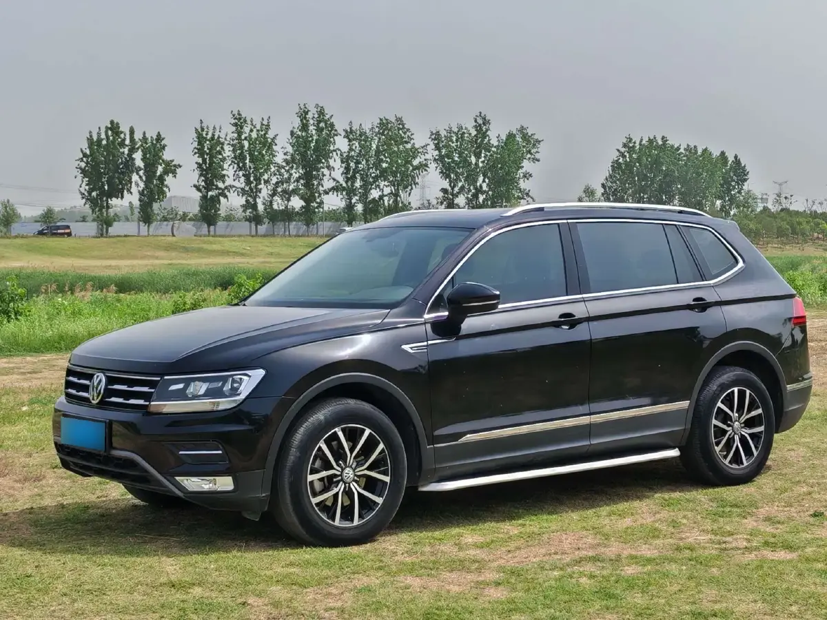 2018 Volkswagen Tiguan L 2.0T 186HP L4 7DCT