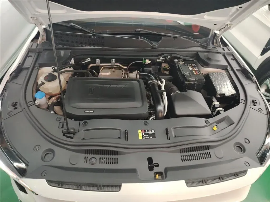 2022 Bestune B70S 1.5T 169HP L4 7DCT,autocango,china used car exporter,china ev exporter,chinese used car exporter,chinese used ev exporter