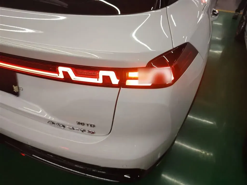 2022 Bestune B70S 1.5T 169HP L4 7DCT,autocango,china used car exporter,china ev exporter,chinese used car exporter,chinese used ev exporter