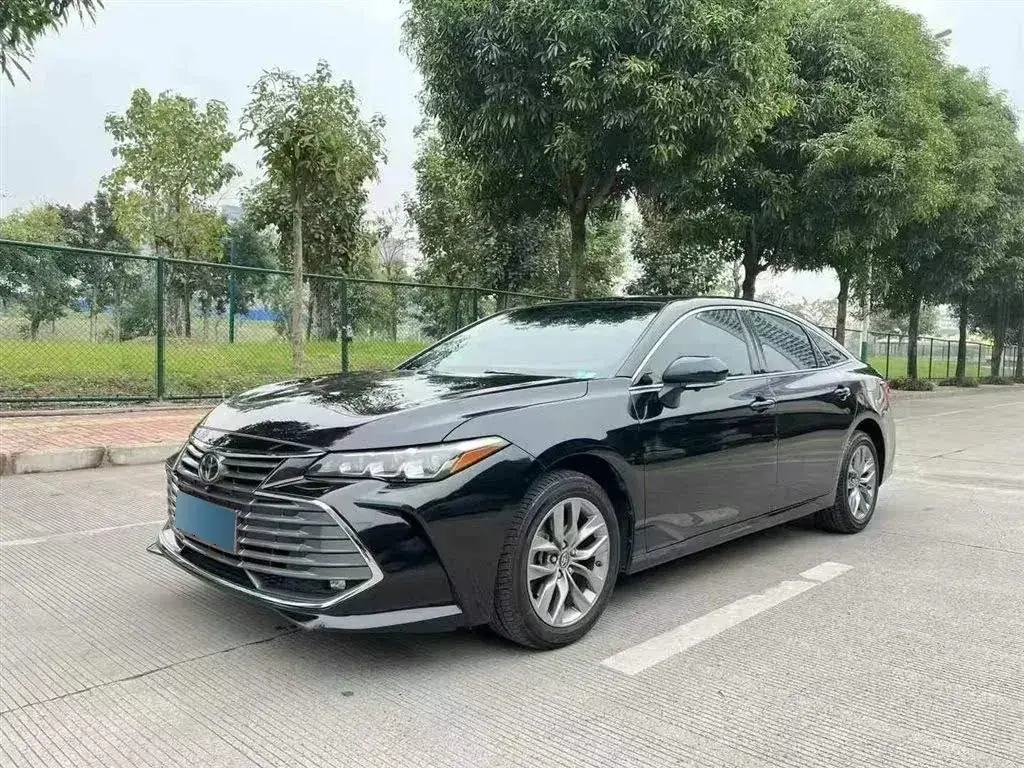 2019 Toyota Avalon 2.5L 209HP L4 8AT
