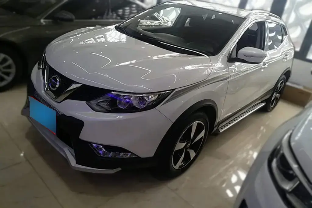 2017 Nissan Qashqai 2.0L 150HP L4 CVT