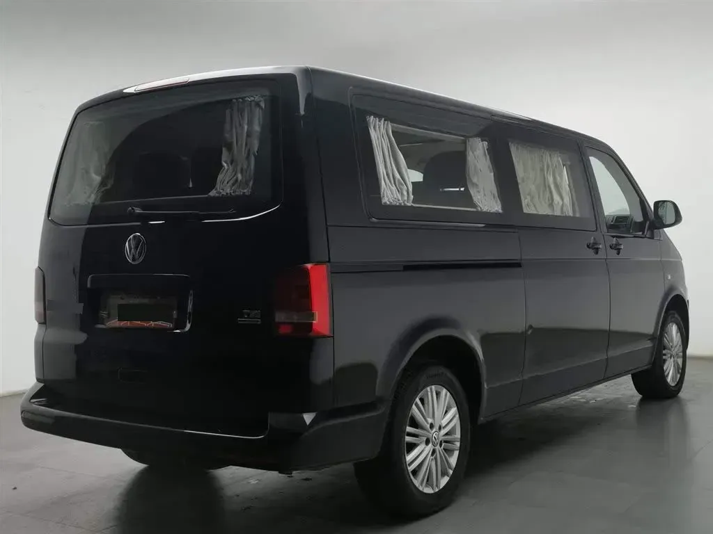 2014 Volkswagen Caravelle 2.0T 204HP L4 7DCT,autocango,china used car exporter,china ev exporter,chinese used car exporter,chinese used ev exporter
