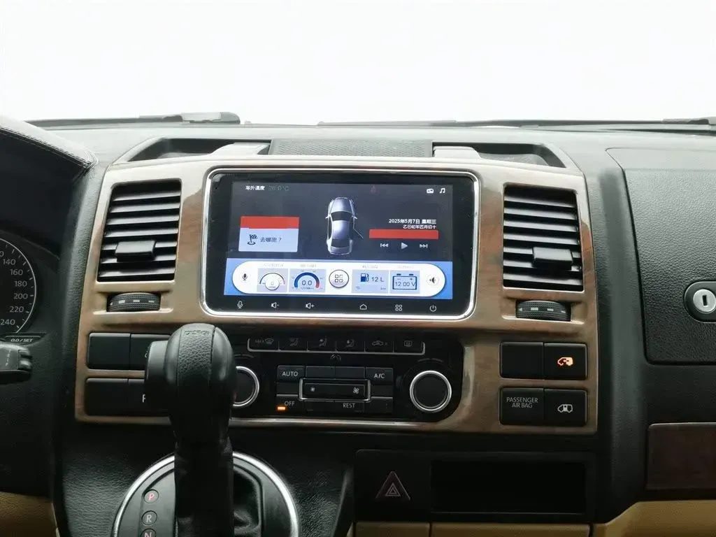 2014 Volkswagen Caravelle 2.0T 204HP L4 7DCT,autocango,china used car exporter,china ev exporter,chinese used car exporter,chinese used ev exporter