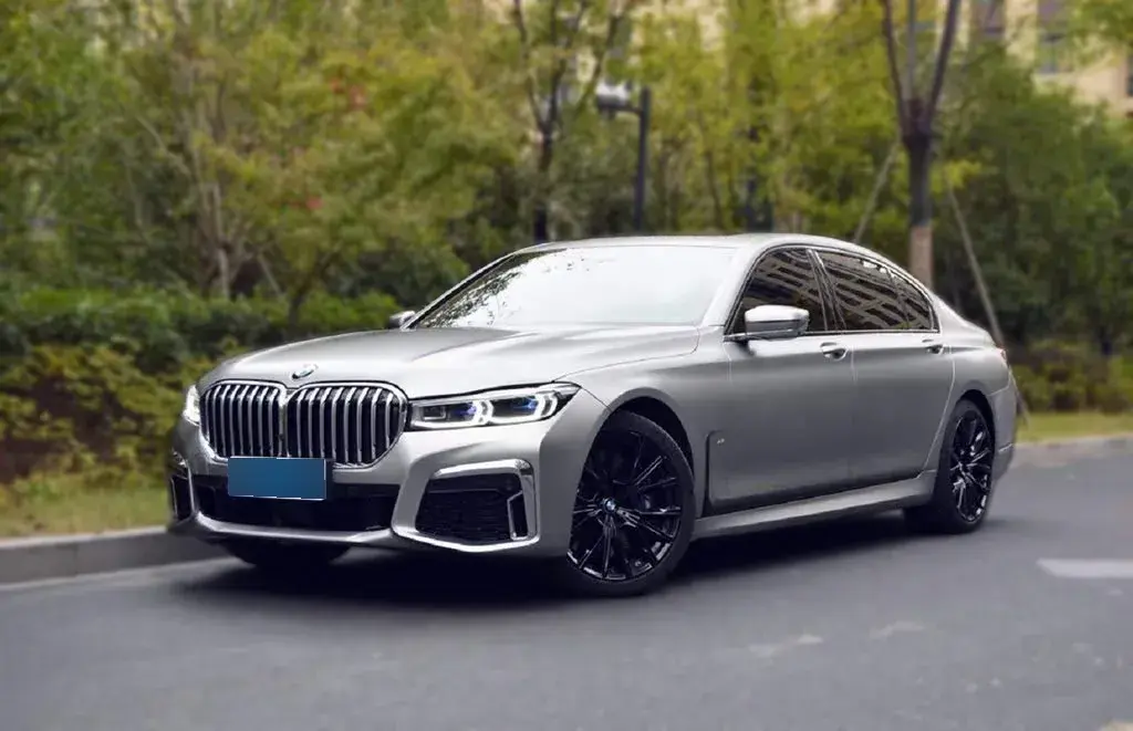 2021 BMW 7 Series 3.0T 340HP L6 8AT