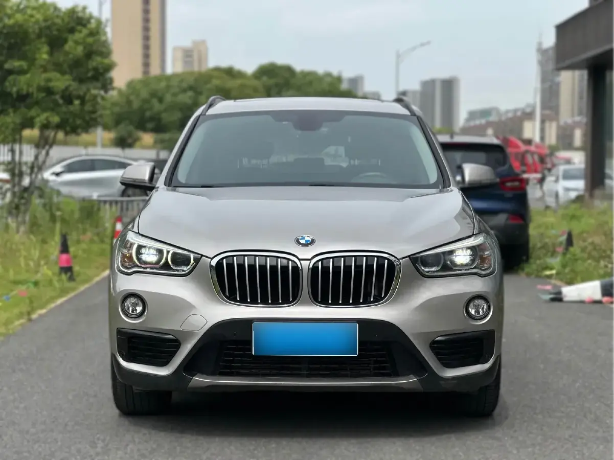 2016 BMW X1 1.5T 136HP L3 6AT