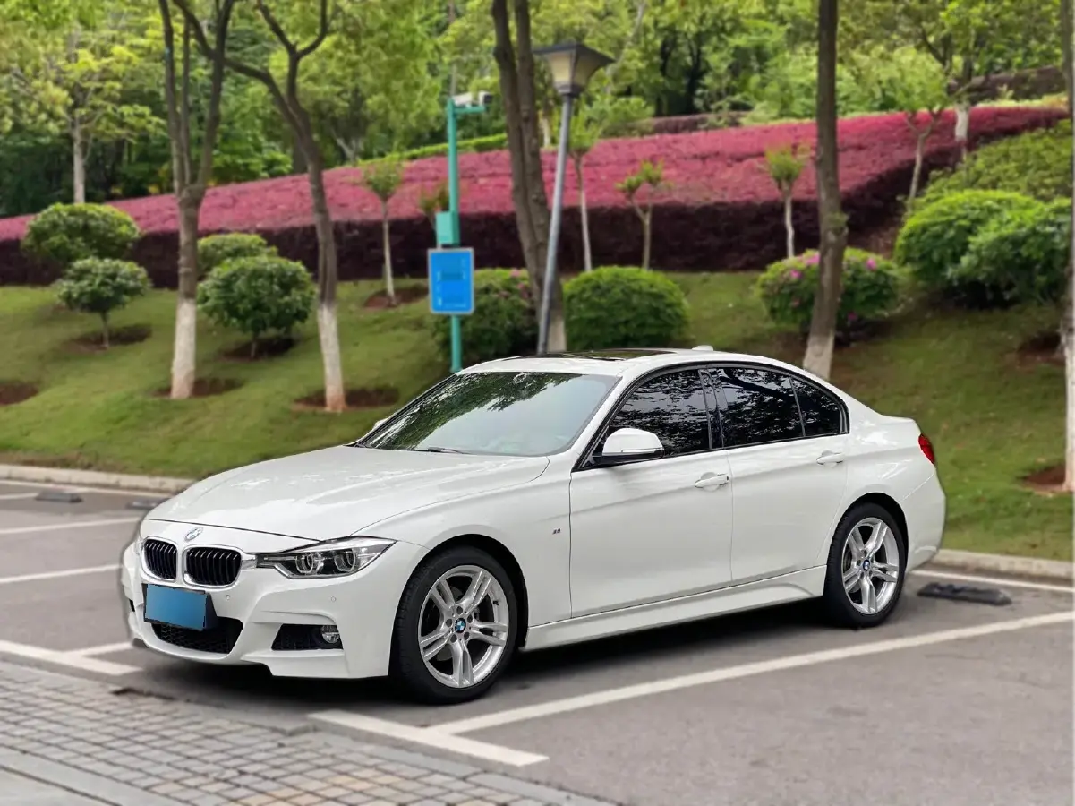 2018 BMW 3 Series 2.0T 184HP L4 8AT
