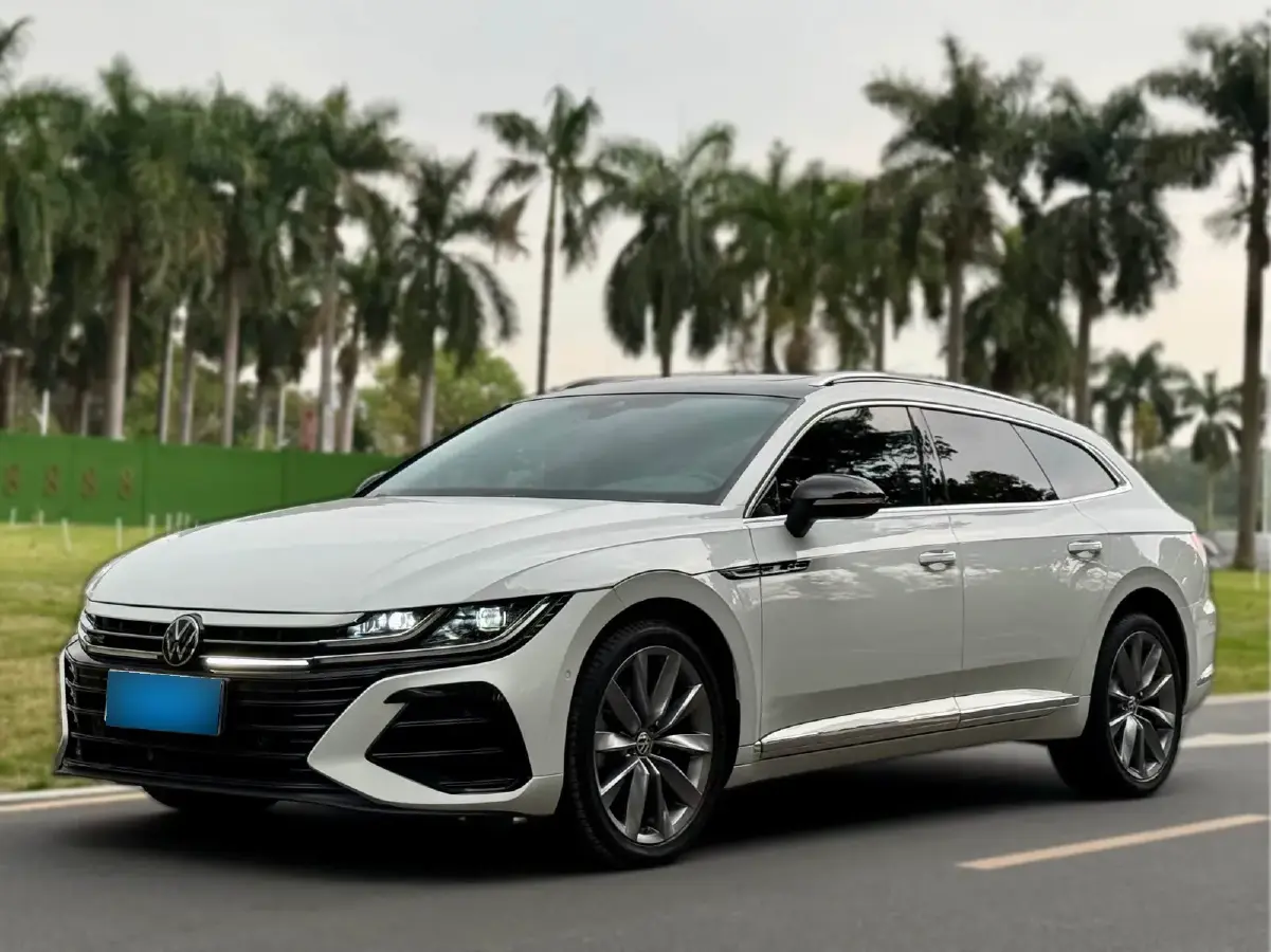 2021 Volkswagen CC 2.0T 220HP L4 7DCT
