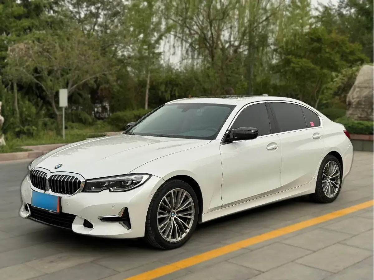 2020 BMW 3 Series 2.0T 184HP L4 8AT