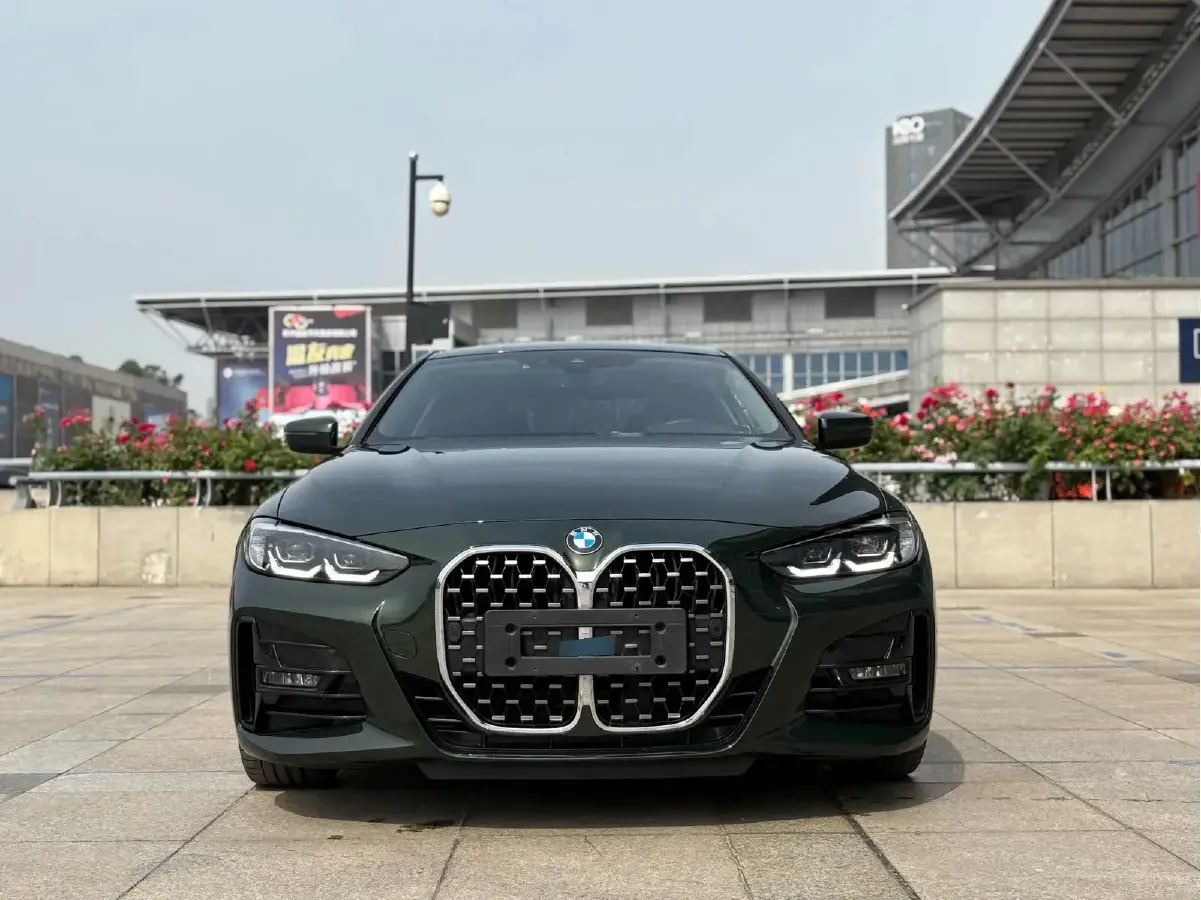 2023 BMW 4 Series 2.0T 184HP L4 8AT