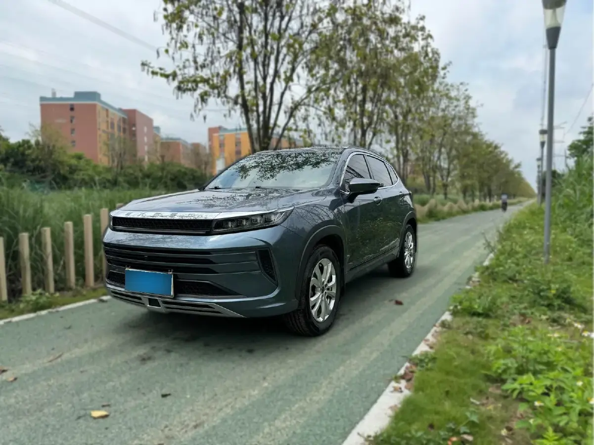 2019 Exceed LX 1.6T 197HP L4 7DCT