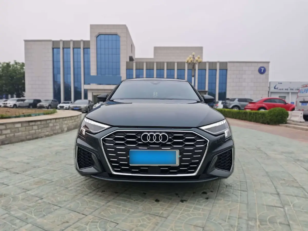 2022 Audi A3 1.4T 150HP L4 7DCT