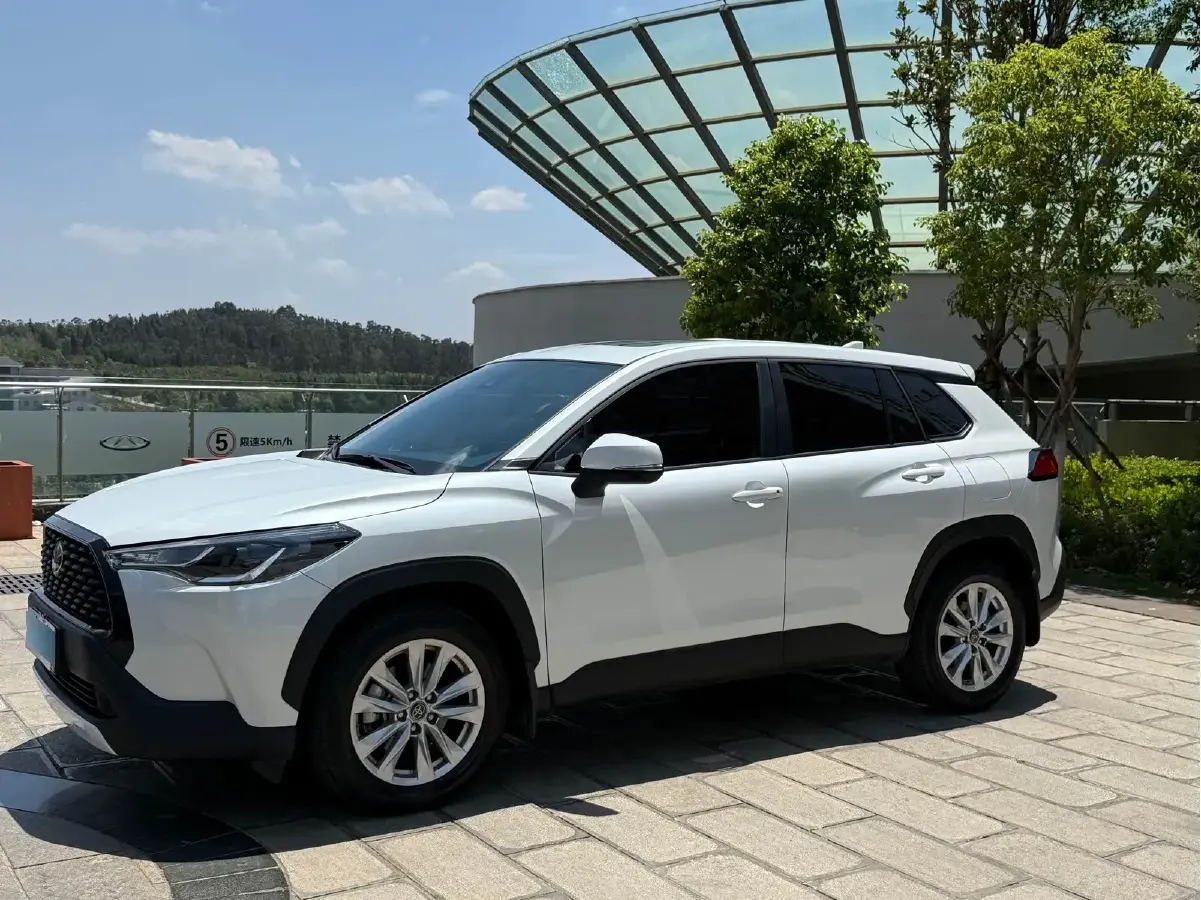 2023 Toyota Corolla Cross 2.0L 171HP L4 CVT