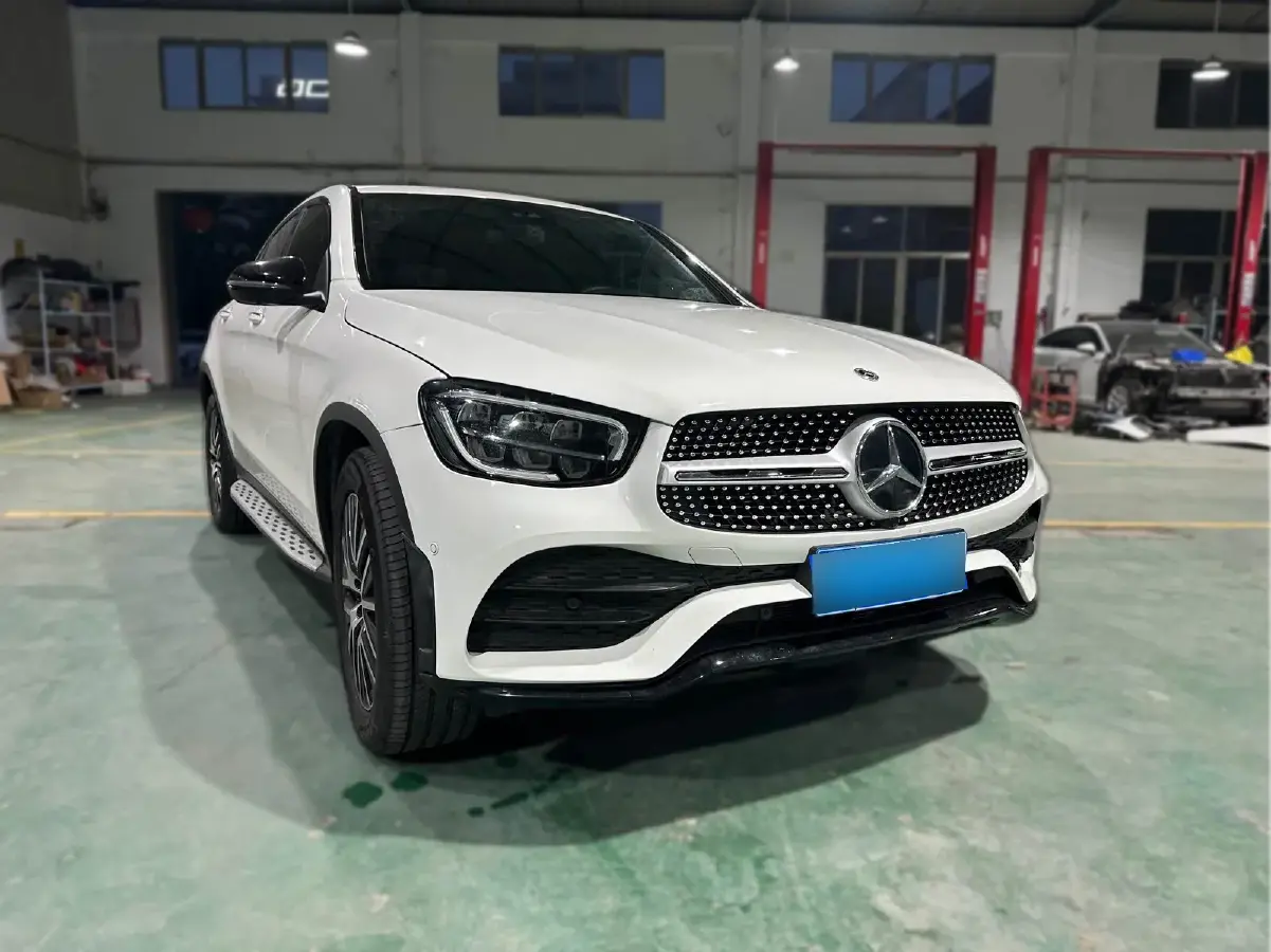 2023 Mercedes-Benz GLC Coupe 2.0T 258HP L4 9AT