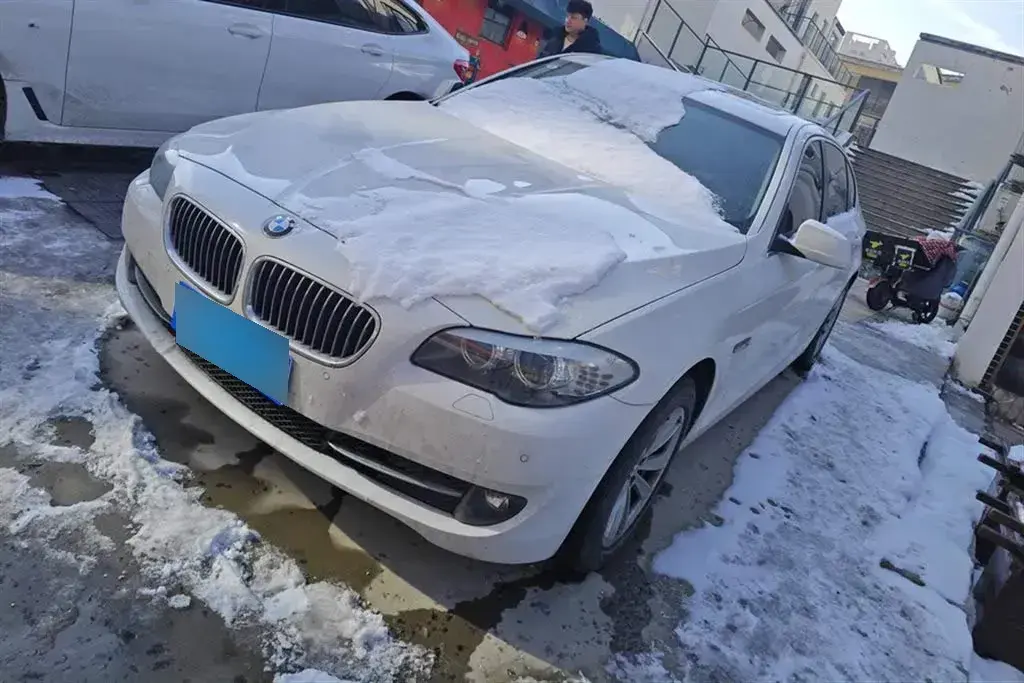 2013 BMW 5 Series 2.0T 218HP L4 8AT