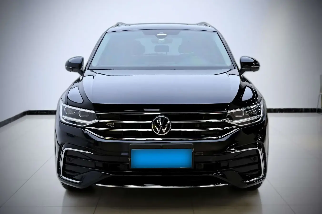 2023 Volkswagen Tiguan L 2.0T 186HP L4 7DCT
