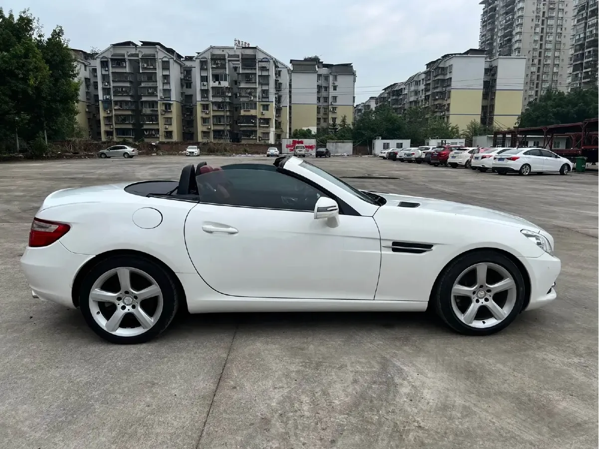 2011 Mercedes-Benz SLK Class 1.8T 184HP L4 7AT,autocango,china used car exporter,china ev exporter,chinese used car exporter,chinese used ev exporter