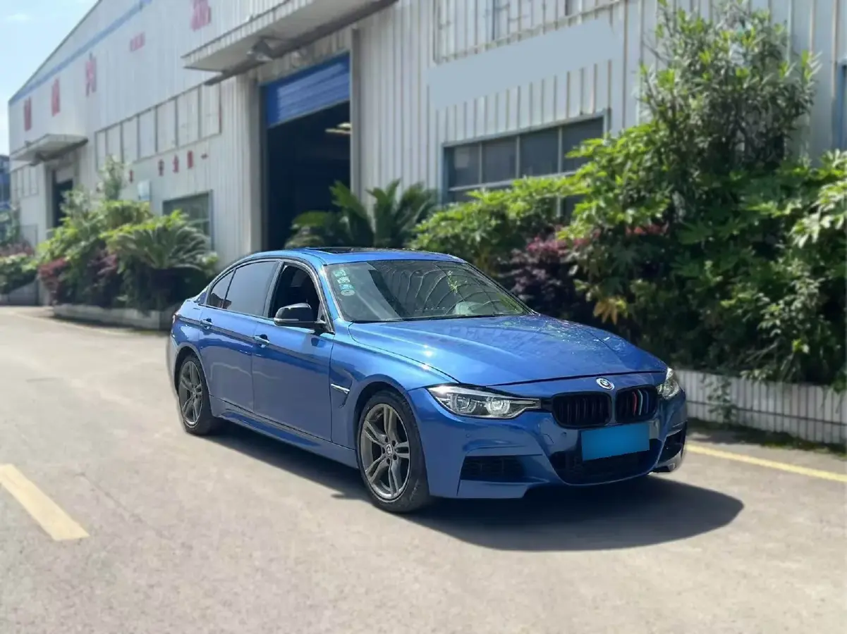 2018 BMW 3 Series 2.0T 184HP L4 8AT